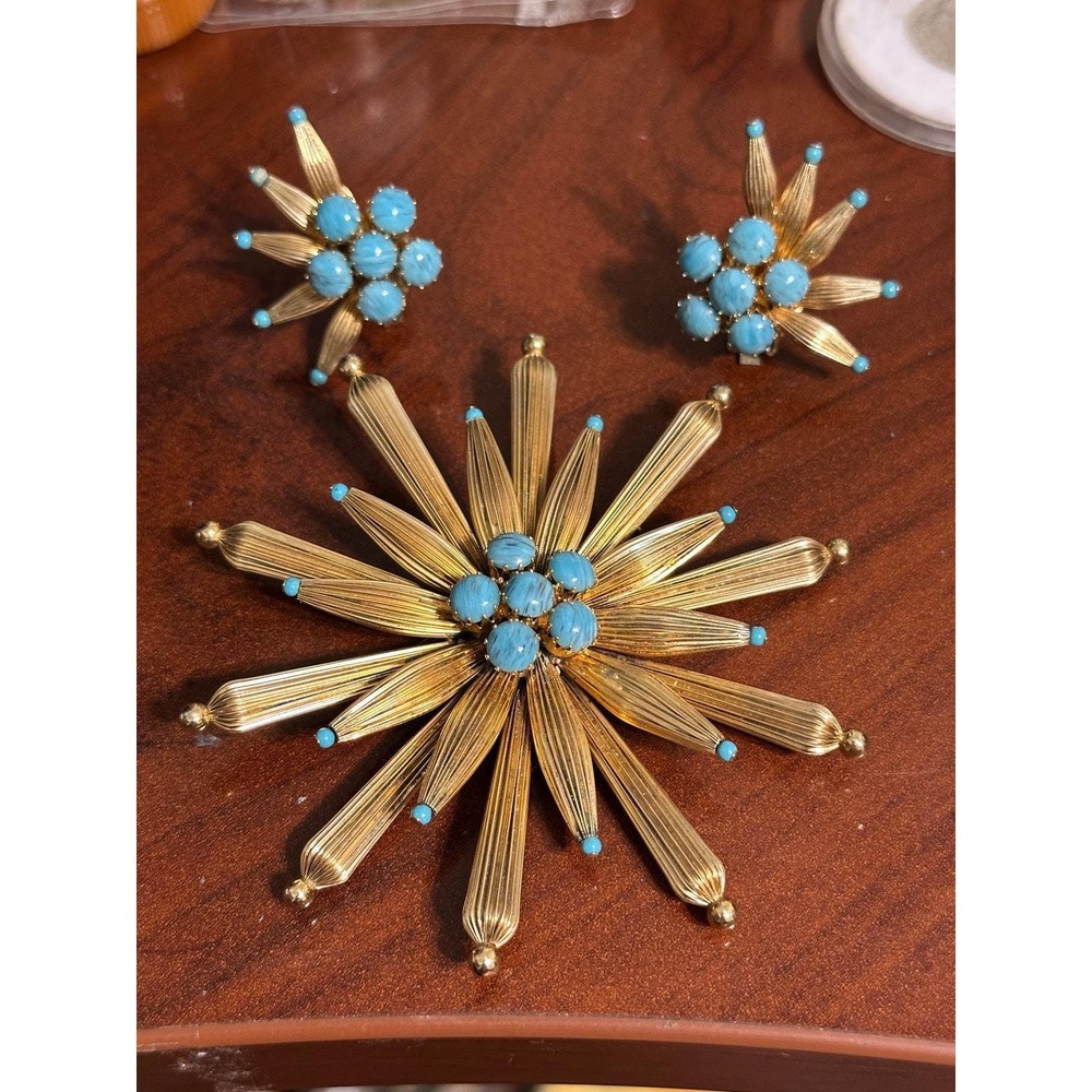Vintage Large HOBE' Goldtone Faux Turquoise Brooch & Clip Earrings Set